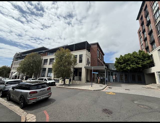 245M² OFFICE TO LET IN GARDENS